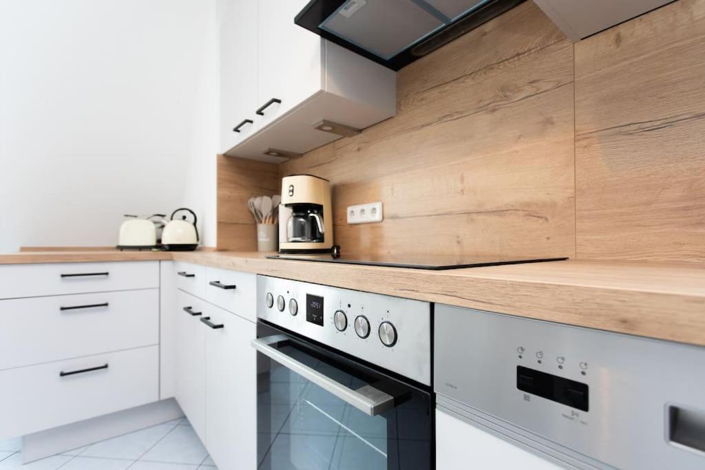 Boho Chic Markkleeberg, In Seenaehe, 8 Min Bis Ins Leipziger Zentrum Mit Der S-bahn, Fast Wifi Appartement Markkleeberg